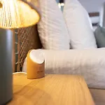 Appartement, Cinema Prive Et Table De Massage Apartment