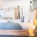 Appartement, Cinema Prive Et Table De Massage *