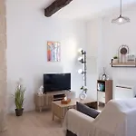 Appartement, Cinema Prive Et Table De Massage Apartment
