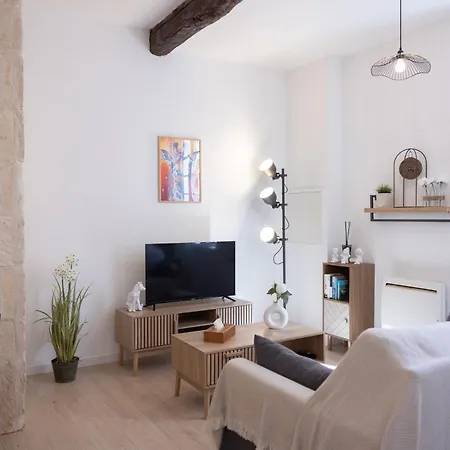 Appartement, Cinéma Privé Et Table De Massage Appartamento
